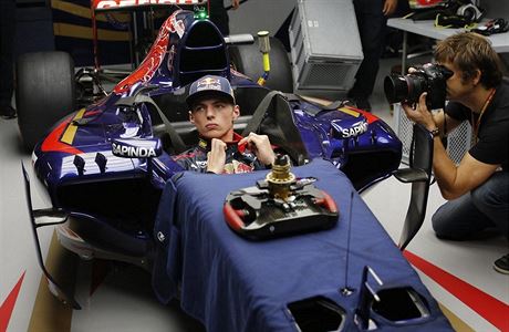 Osmnáctiletý pilot stáje Toro Rosso Max Verstappen.
