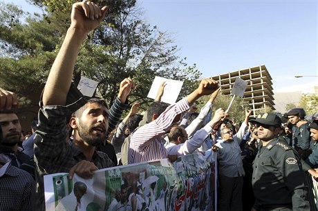 Íránci volají po vyetení postupu Saudské Arábie bhem pouti do Mekky