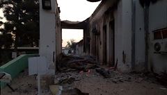 Rozbombardovaná nemocnice v Kunduzu: kdo zavinil tragédii? Jde o válečný zločin?