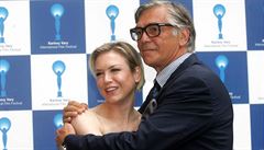 Renée Zellwegerová jako Bridget Jones v prvním dílu série.