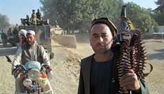 Boje o Kunduz se na stran afghánské armády úastní také dobrovolnické milice.