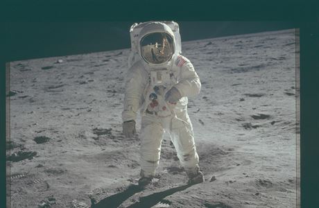 Archivní snímek z mise Apollo 11.