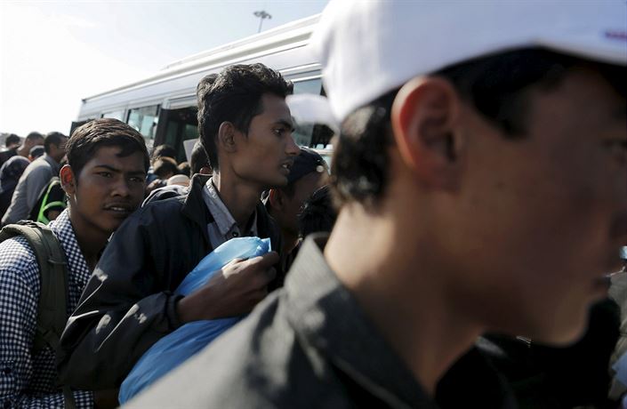 U hranic Ekvádoru se kvůli novým pravidlům tísní tisíce migrantů | Svět |  Lidovky.cz