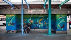 Pra�ský terminál Smíchovské nádra�í vyzdobili v zá�í um�lci pod hlavi�kou...