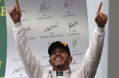 Lewis Hamilton obhjil titul mistra svta.