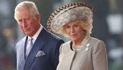 Princ Charles a jeho manelka Camilla, vévodkyn z Cornwallu.