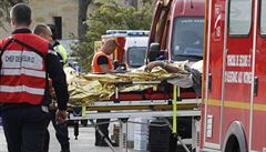 Na jihozpad Francie zahynulo po srce autobusu a kamionu nejmn 42 lid