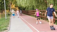 Nejnovjí investice msta: revitalizace parku v úseku mezi hraniními mosty s...