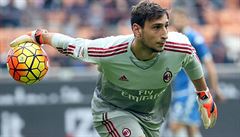 Italský branká Gianluigi Donnarumma.