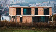 Stavba projektu Vily Chuchle, jeden z domů si pořídil Tomáš Podivínský | na serveru Lidovky.cz | aktuální zprávy