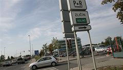 Balík 4,7 miliardy míří do Prahy a středních Čech. Na nová nádraží i P+R