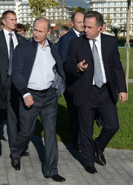 Vitalij Mutko (vpravo) s prezidentem Vladimirem Putinem