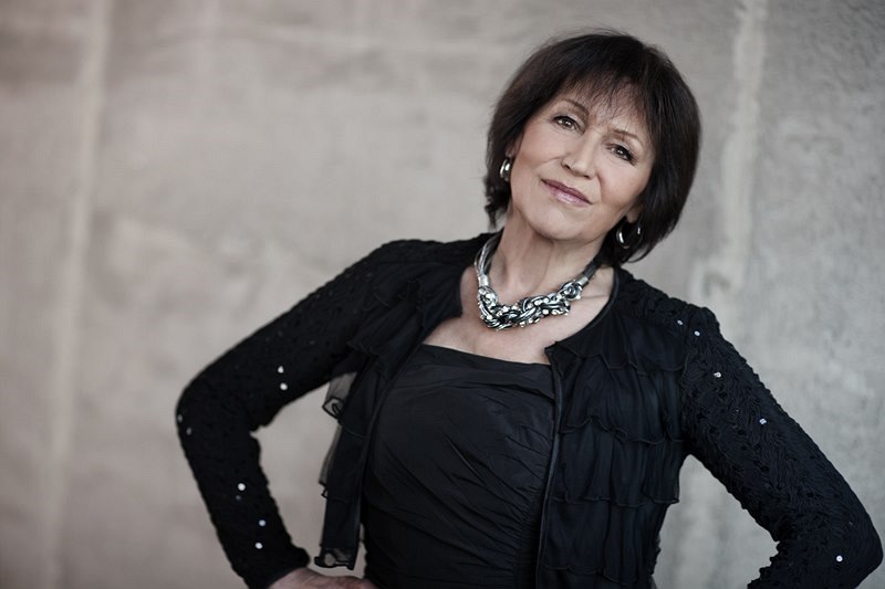 Marta Kubi�ová.