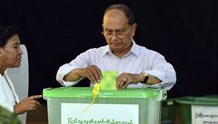 Volit piel i prezident Thein Sein.