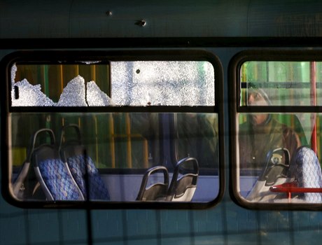 Autobus po útoku mue v Sarajevu.