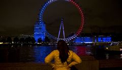 London Eye ve francouzských barvách.