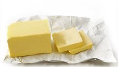 Margarín vs. máslo. Co je lepší na srdce a co na cholesterol?