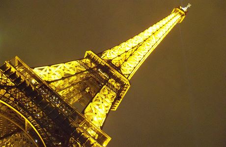 Eiffelova v elí nárstu kapsá.