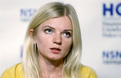 Atletka Kristina Ugarovov na tiskov konferenci v Moskv.
