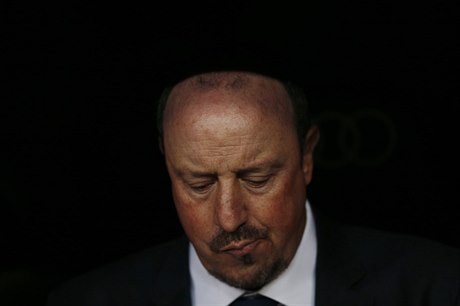 Rafael Benítez bhem zápasu svého Realu Madrid proti Barcelon.