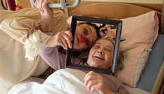 Seniory navštěvují klauni i v léčebnách dlouhodobě nemocných.