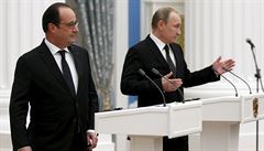 Putin se s Hollandem nesetká. Naštvalo ho, že Francouz chce jednat jen o Sýrii