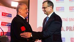 Dv tváe TOP 09. Karel Schwarzenberg (vlevo) a Miroslav Kalousek.