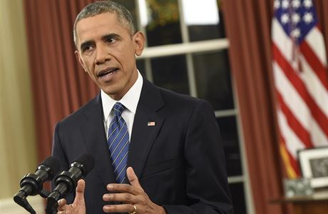 Prezident USA Barack Obama bhem svého proslovu v Oválné pracovn, kde oznail...
