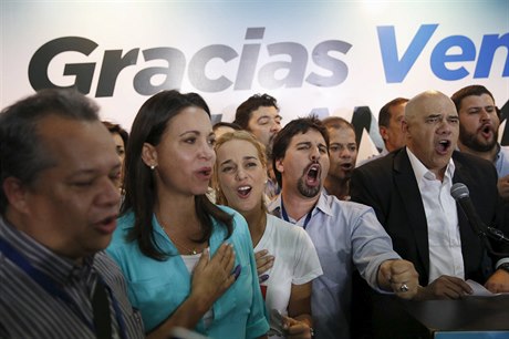 Venezuelská opozice slaví výhru ve volbách.