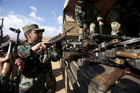 Syrtí vojáci - ilustraní foto.