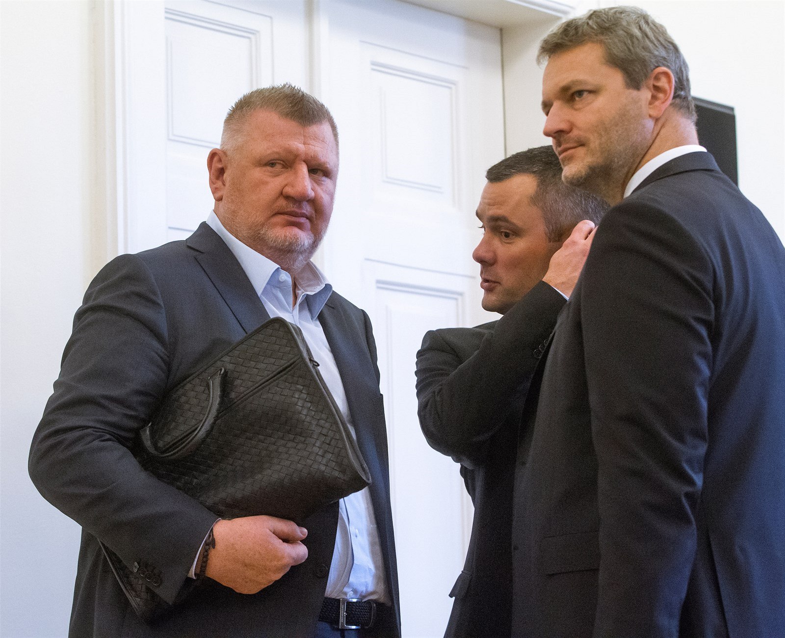 Kauza Oleo u soudu: (zleva) Ivo Rittig, David Michal a Vlastimil Rampula.