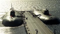 Ruská jaderná ponorka Jekatrinburg v doku