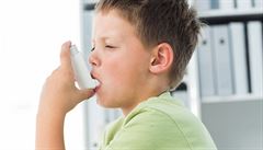 Jak poznat vas astma? U dt pozor na zahlenn, k doktor