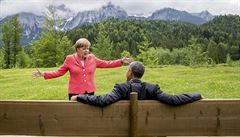 Nmecká kancléka Angela Merkelová debatuje s americkým prezidentem Barackem...