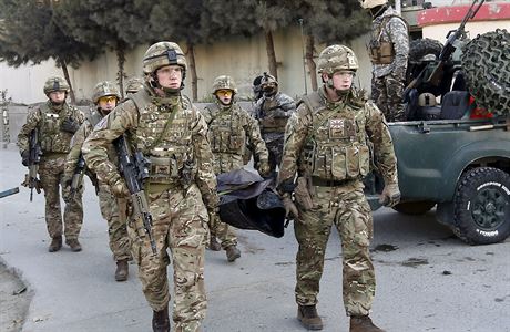 Brittí vojáci v afghánském mst Kábul.