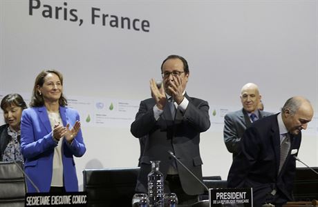 Francouzský prezident Hollande pi klimatickém summitu.