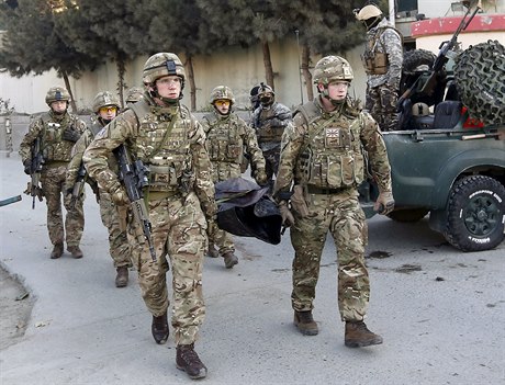 Brittí vojáci v afghánském mst Kábul.