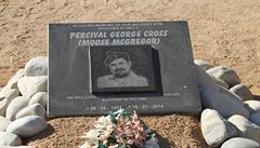 Hrob Percivala George Crosse