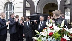 Rodina i kolegové uctili ve Stavovském divadle památku Ivana Rajmonta