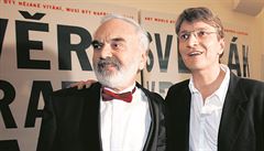 Jan a Zdenk Svrákovi na premiée filmu Vratné lahve.