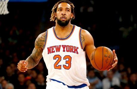 Basketbalista New Yorku Derrick Williams.