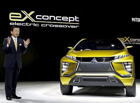 Listopadový autosalon v Tokiu. Elektrický Mitsubishi eX Concept.