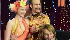 Vtzov leton ady Stardance Marie Dolealov-Marek Zelinka. Do fotky vstupuje Luk Pavlsek.