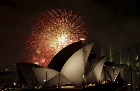 Opera v Sydney osvcen ohostrojem