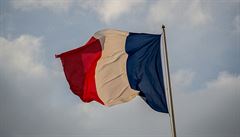 Francouzskou vlajku považují někteří za symbol genocidy.