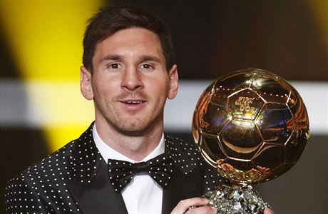 Fotbalista Barcelony Lionel Messi vyhrál potvrté v ad Zlatý mí