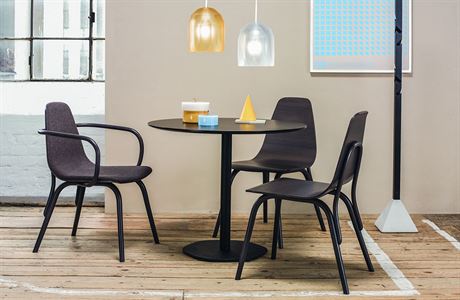 Výrobce ohýbaného nábytku TON představí v Německu tři novinky | Design |  Lidovky.cz