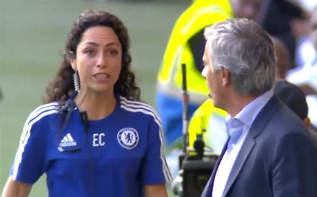 Lékaka Eva Carneirová ve slovní potyce s José Mourinhem.