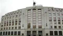 Rada ČNB zvýšila úrokové sazby o procento a zhoršila odhad růstu české ekonomiky