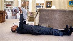 Nudný prezident Obama? Bílý dům zveřejnil unikátní pohled do zákulisí